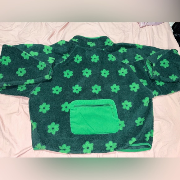 UO GREEN FLORAL SWEATER - Picture 2 of 4